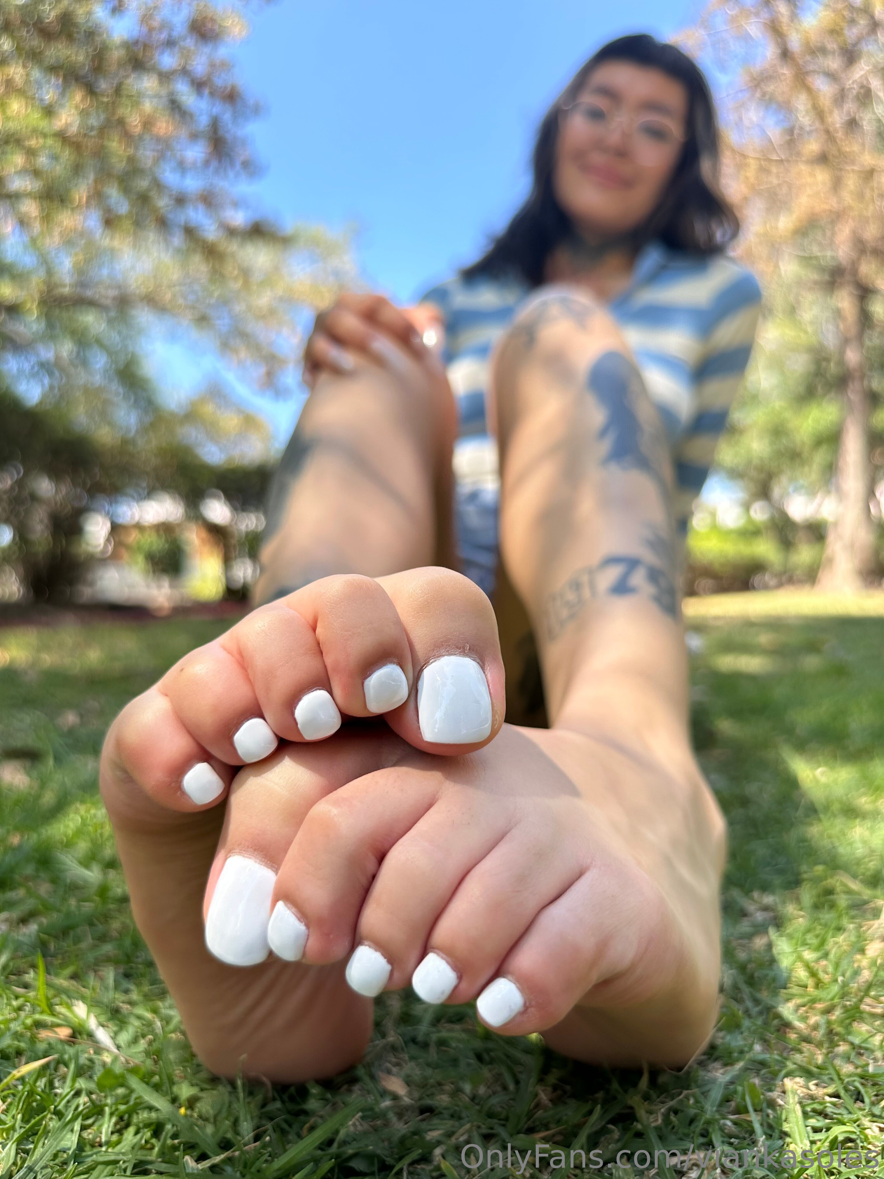 viankasoles feet