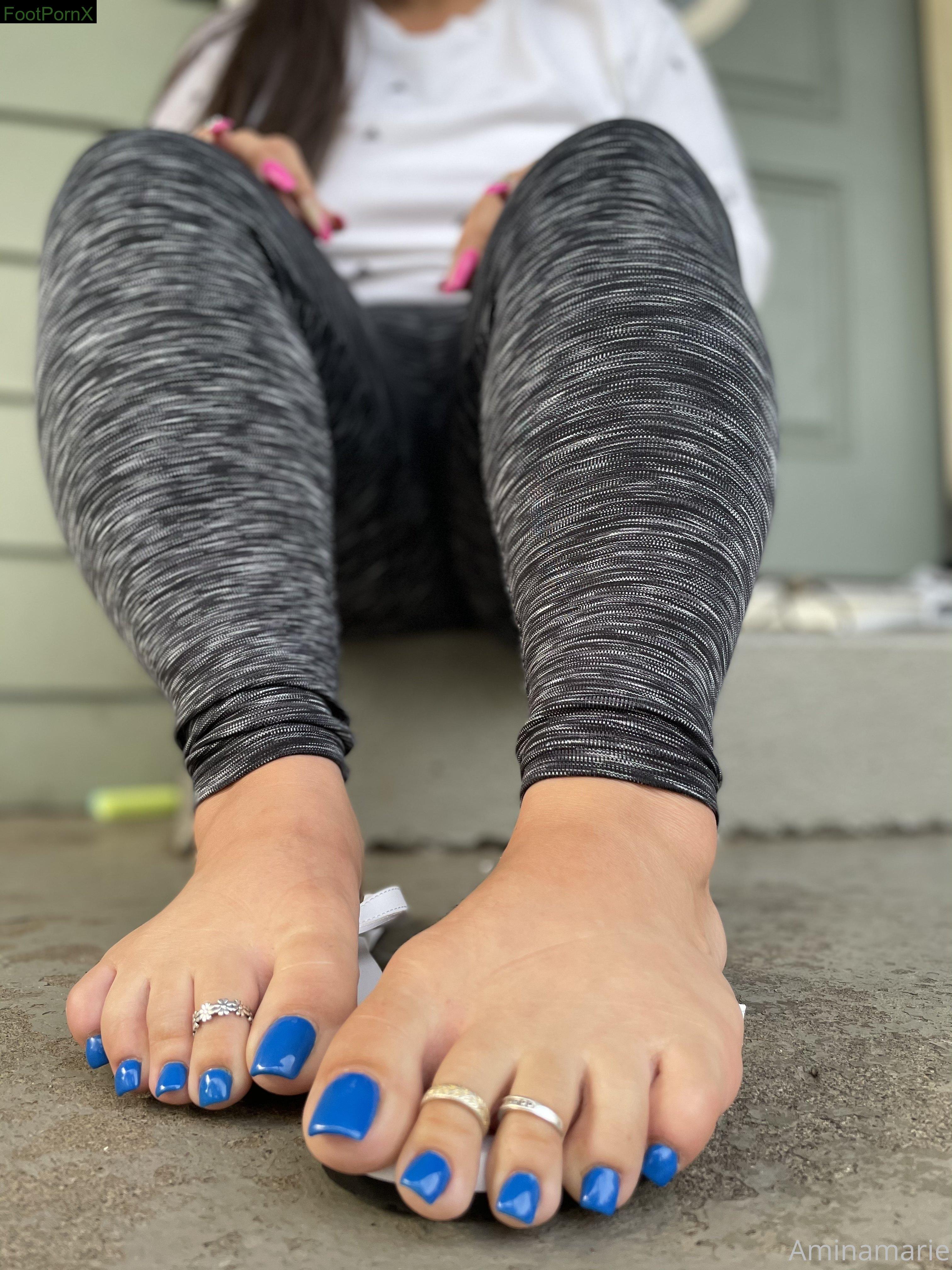 aminamarie feet