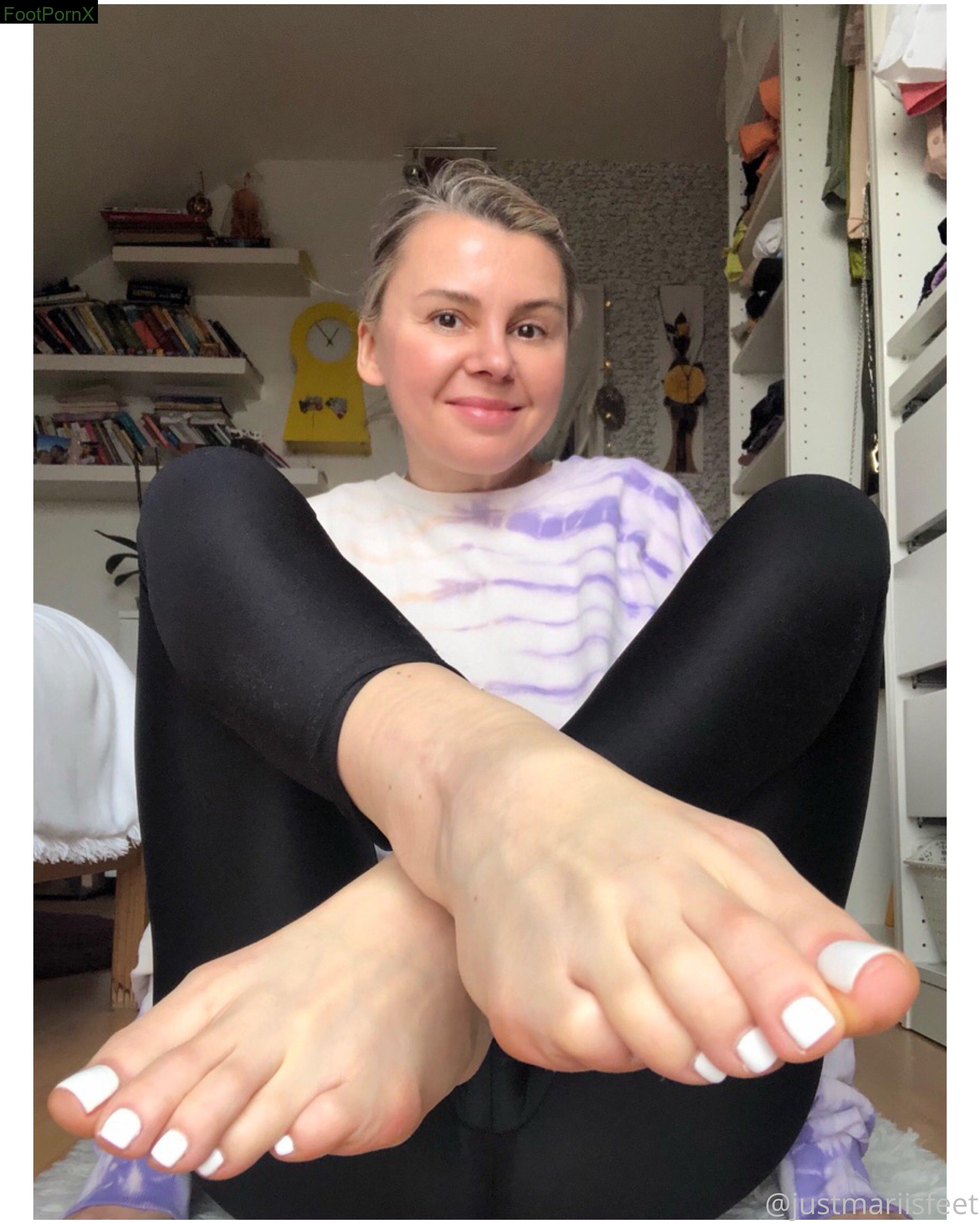 justmariisfeetofficial feet