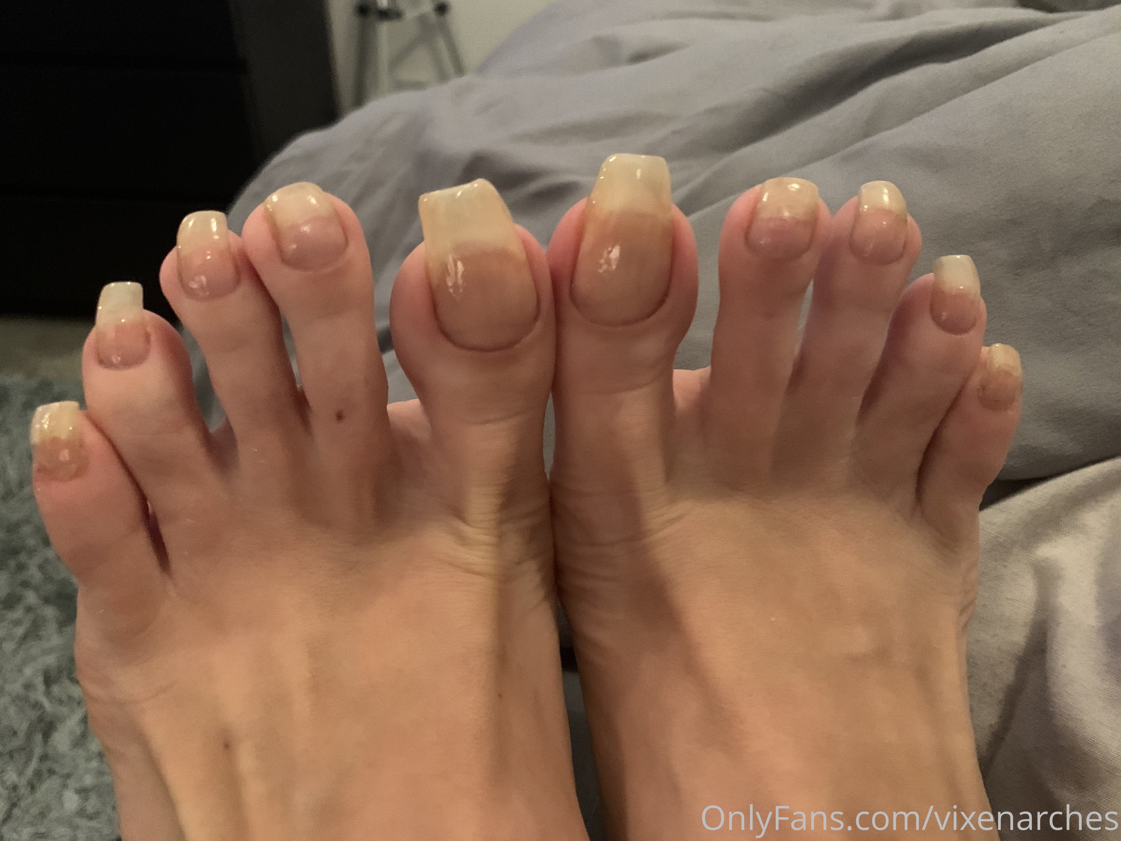 vixenarches feet