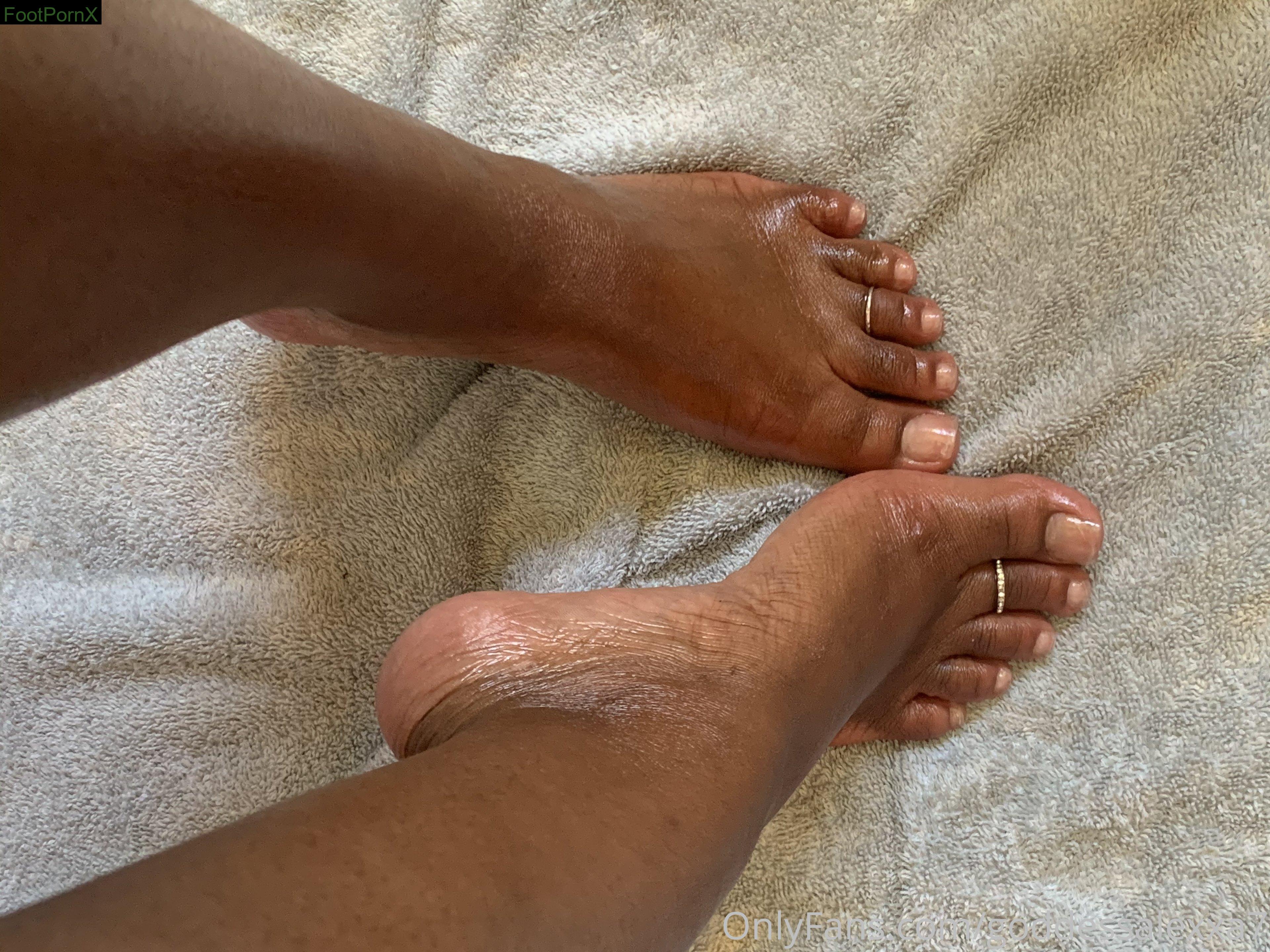 empressalexxa feet