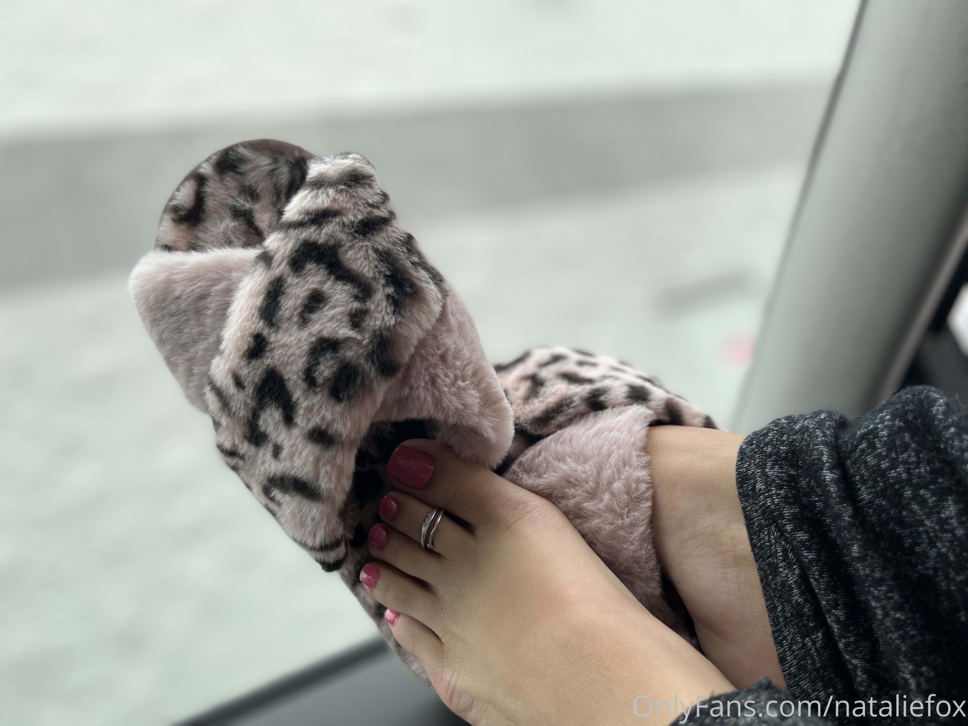 nataliefox feet