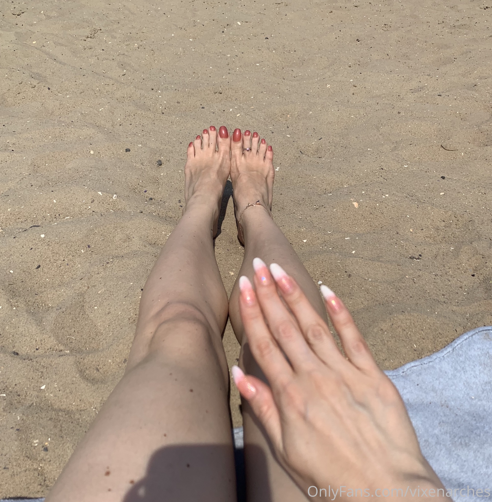 vixenarches feet