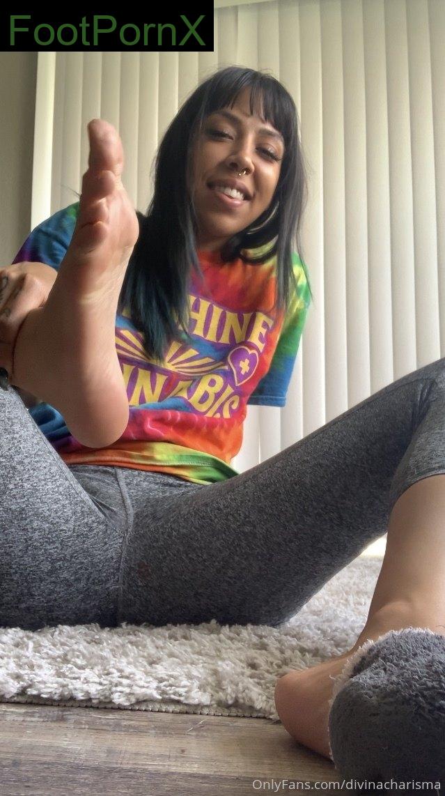 charismadivina feet