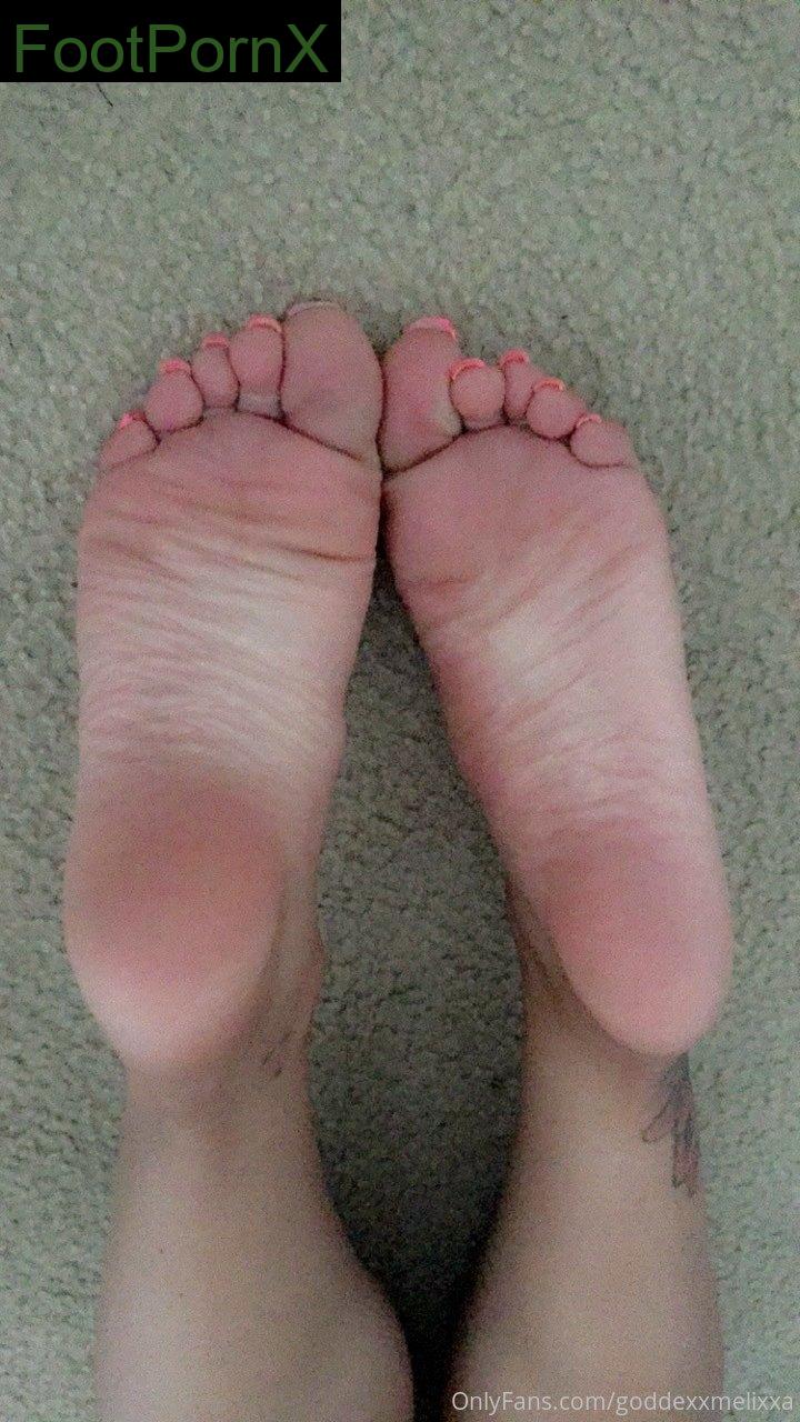 goddexxmelixxa feet