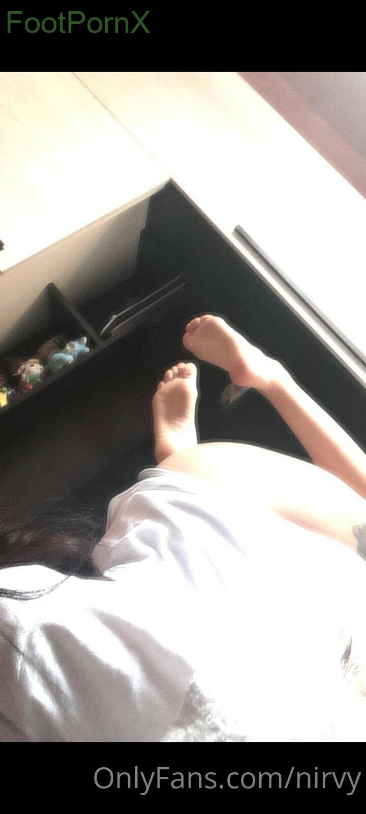 nirvy feet