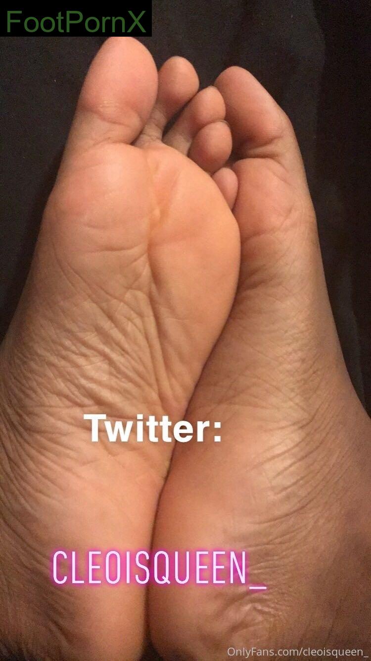 cleoisqueen_ feet