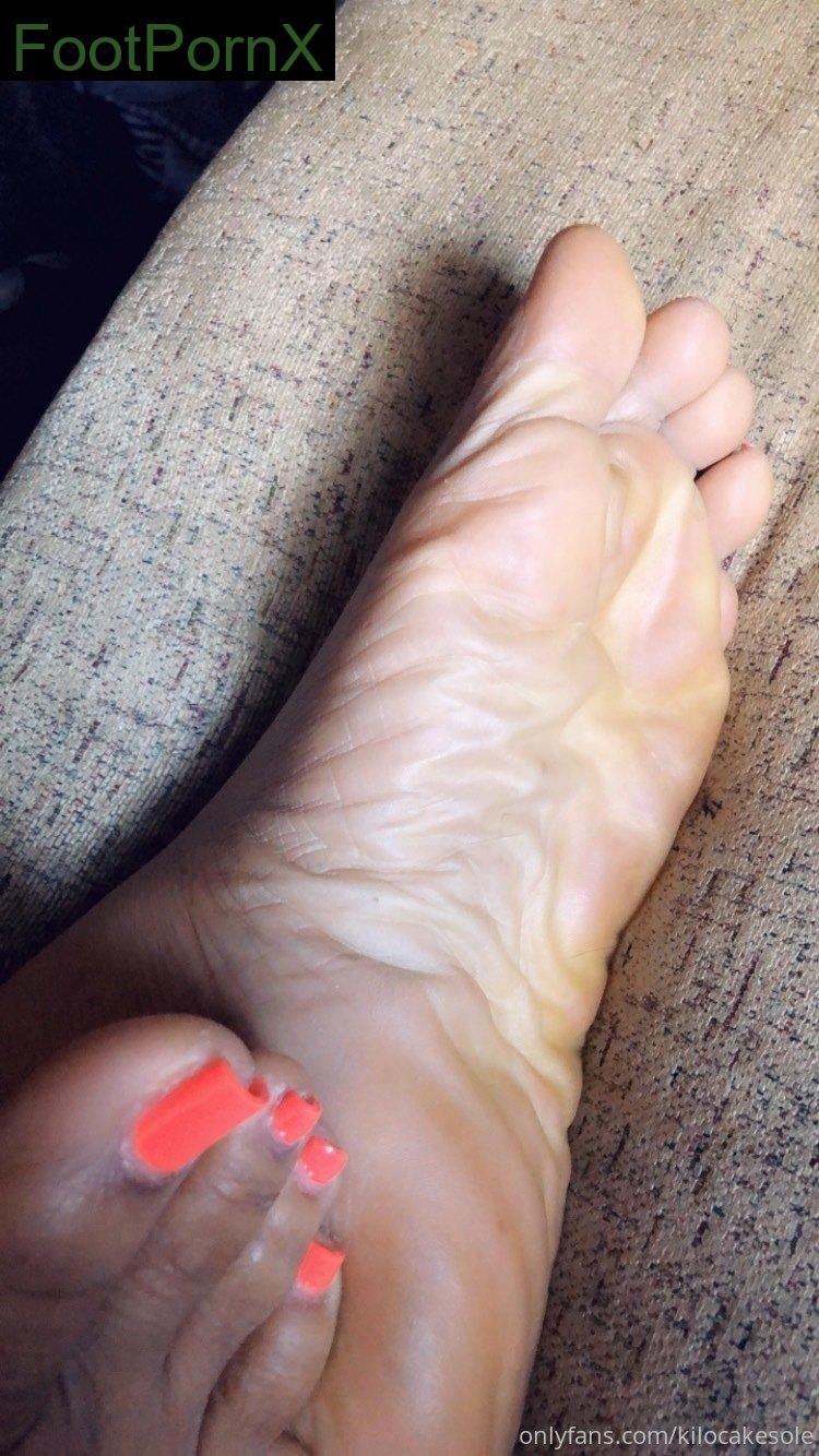 kilocakesole feet