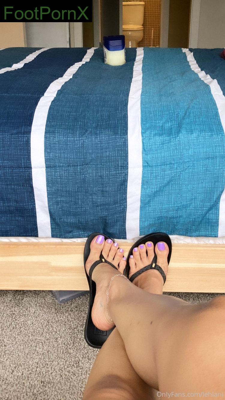 lehlani feet