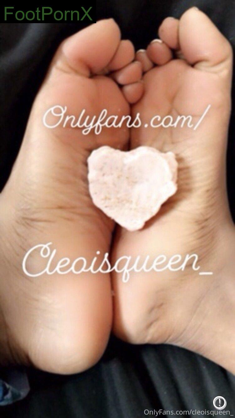 cleoisqueen_ feet