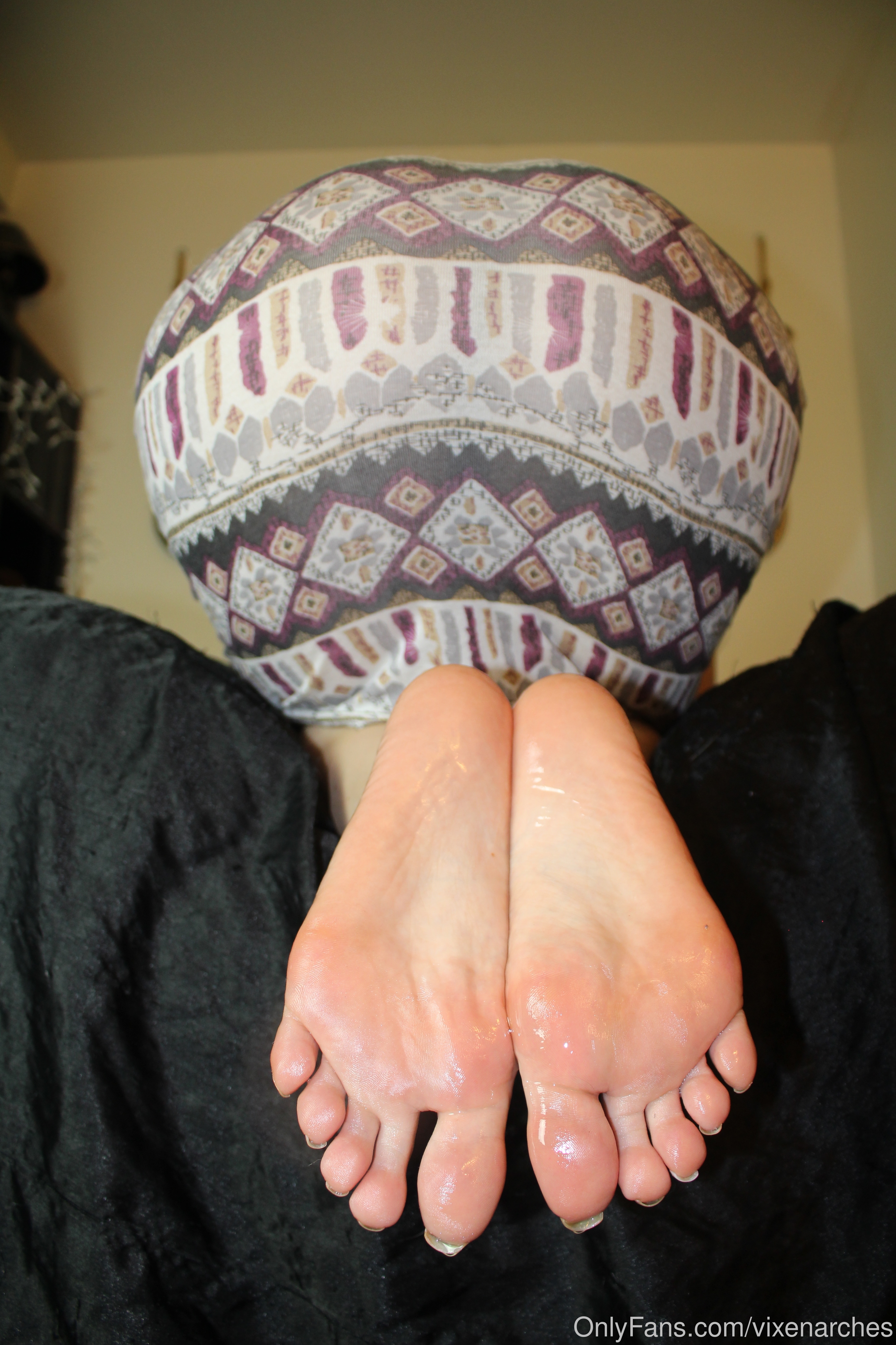 vixenarches feet