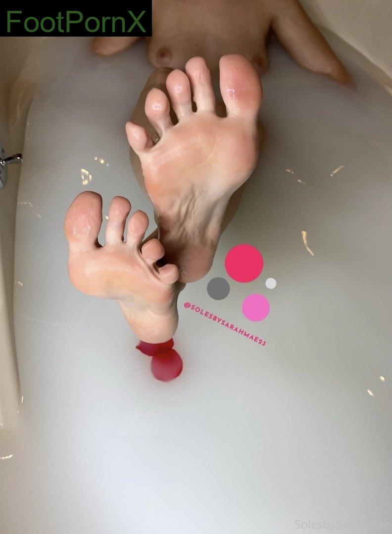 solesbysarahmae feet