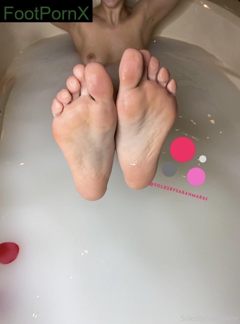 solesbysarahmae feet