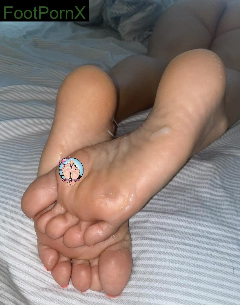 aliciafeet feet