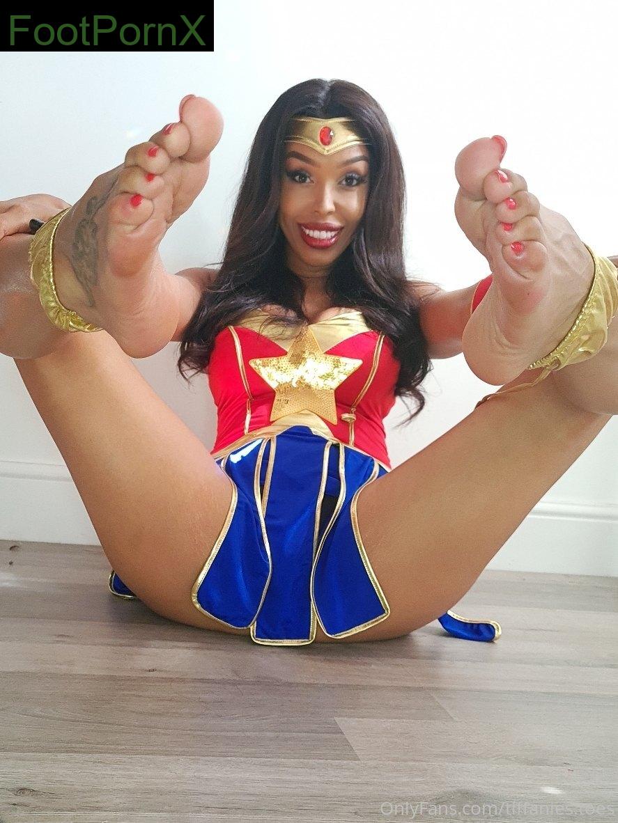 tiffanies.toes feet