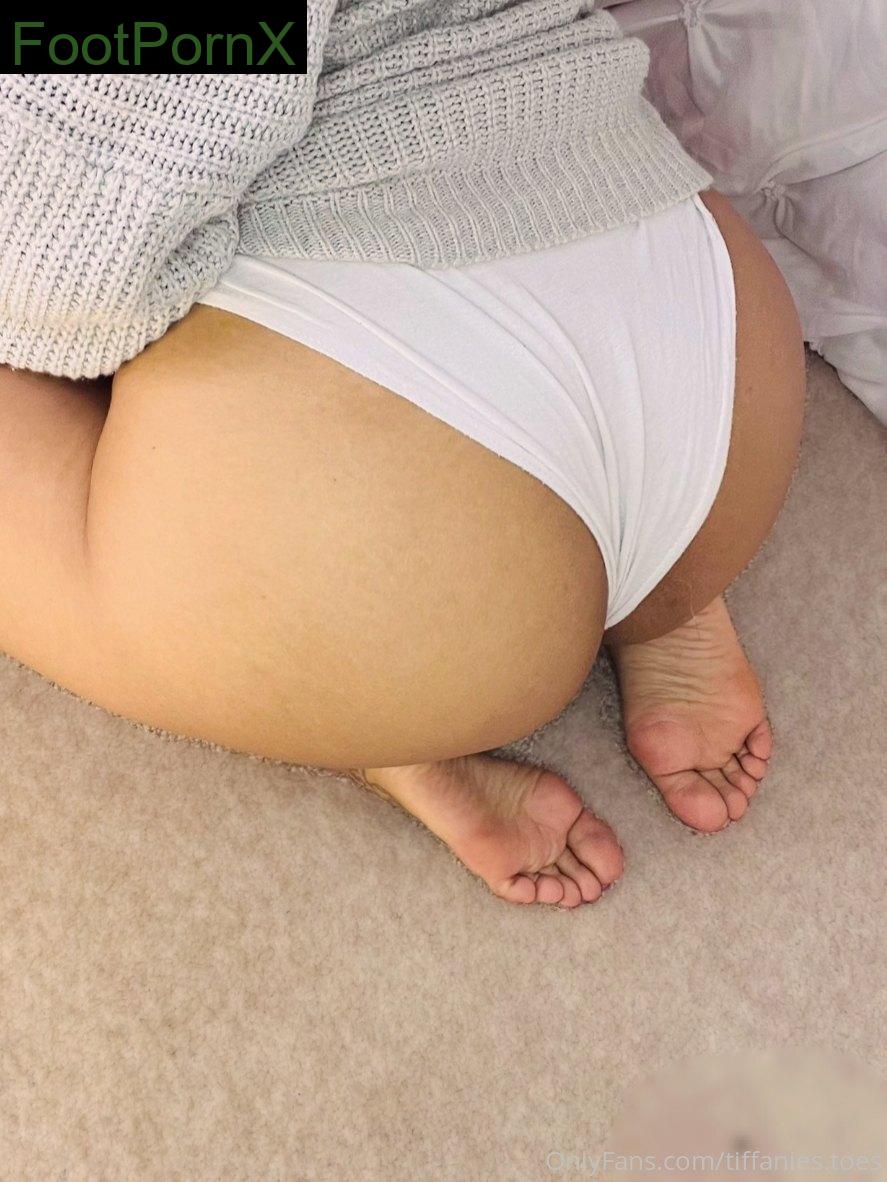 tiffanies.toes feet