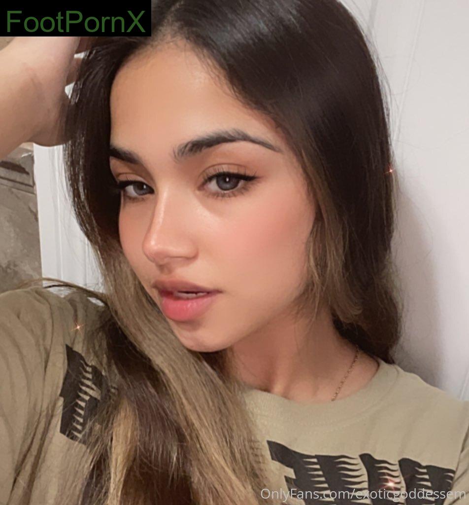 exoticgoddessem feet