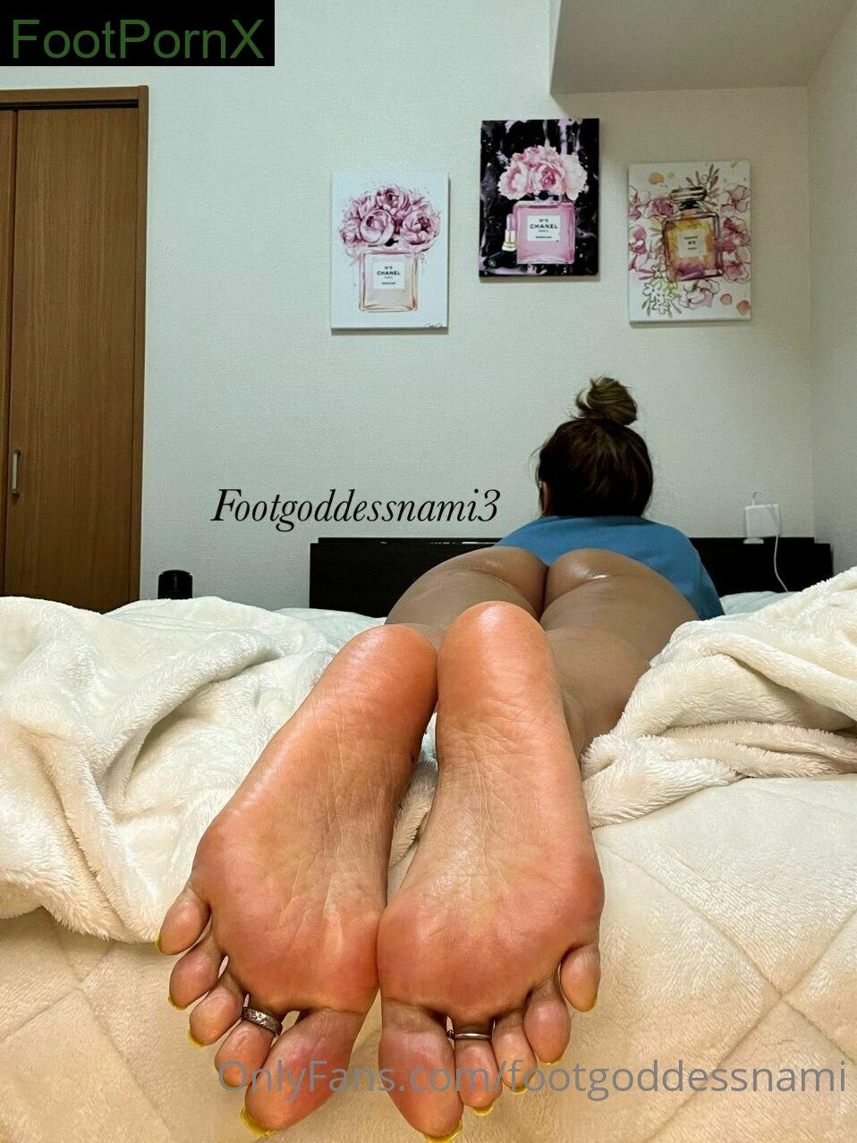 footgoddessnami feet