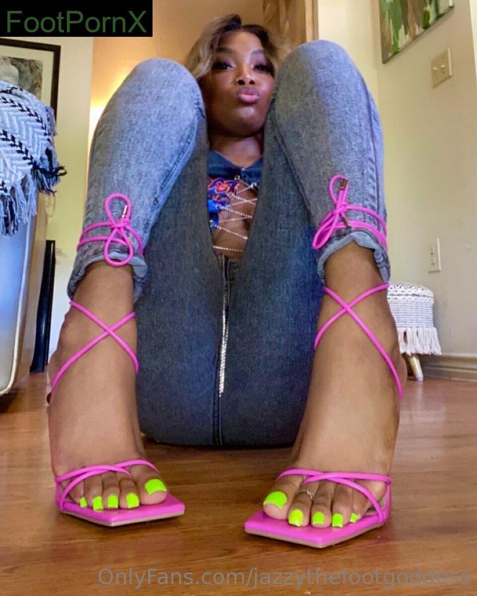 jazzythefootgoddess feet