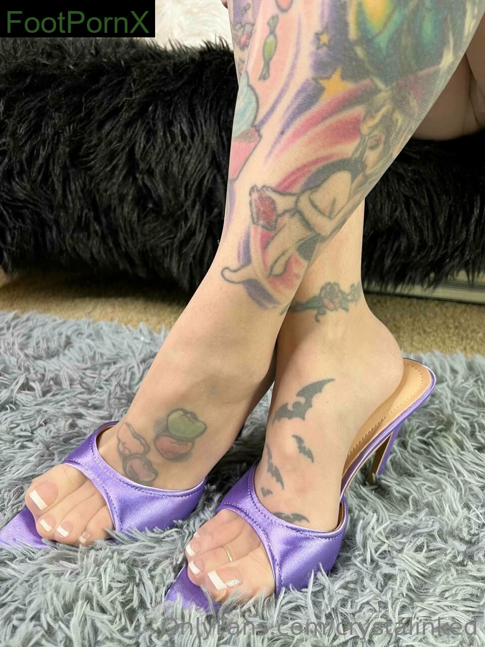 crystalinked feet