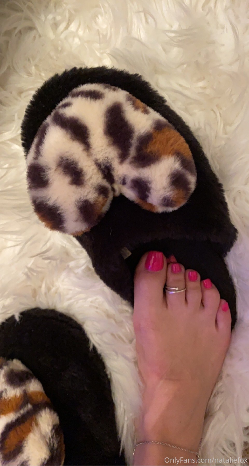 nataliefox feet