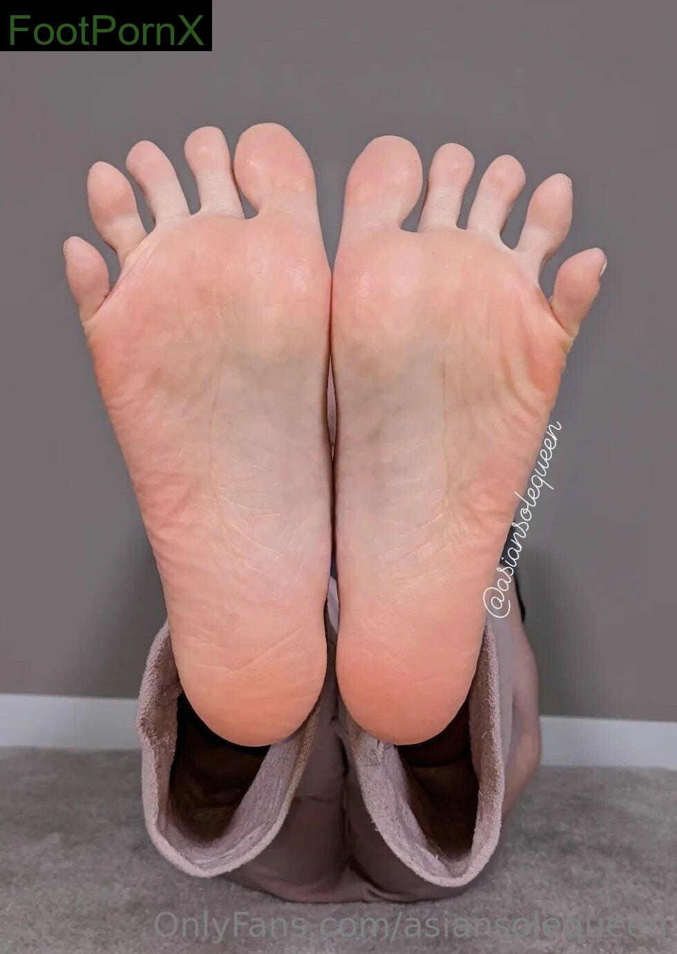 asiansolequeen feet