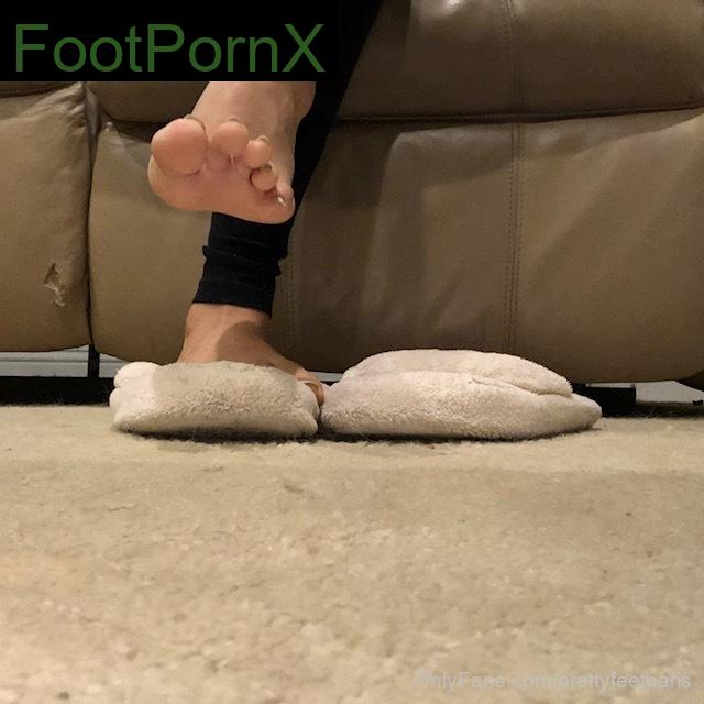 PrettyFeetParis feet