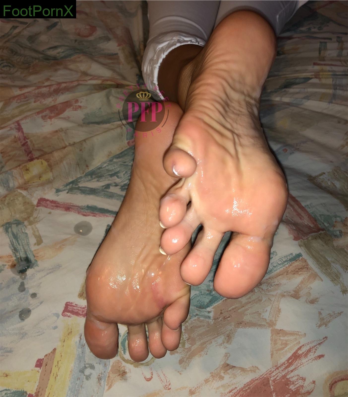 PrettyFeetParis feet